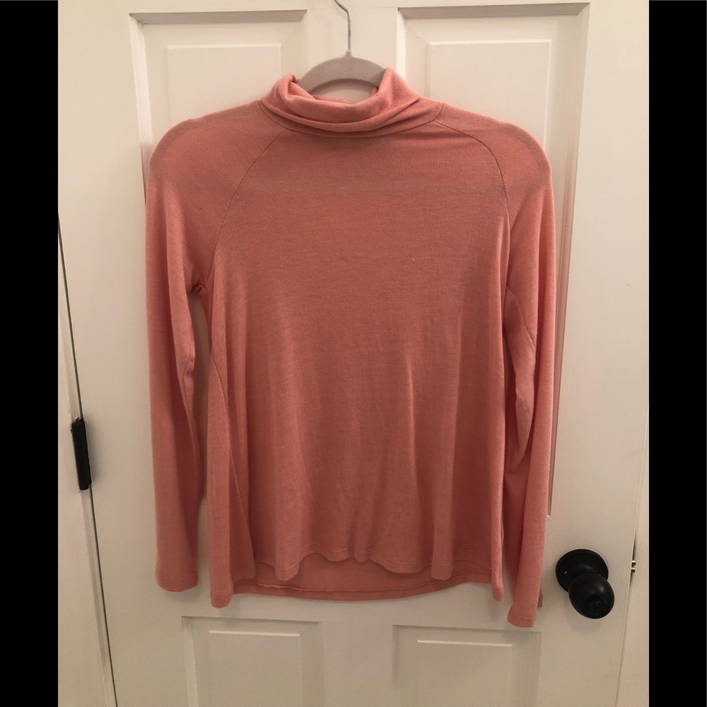 🎀Copper Key Girls Pink Turtleneck!🎀